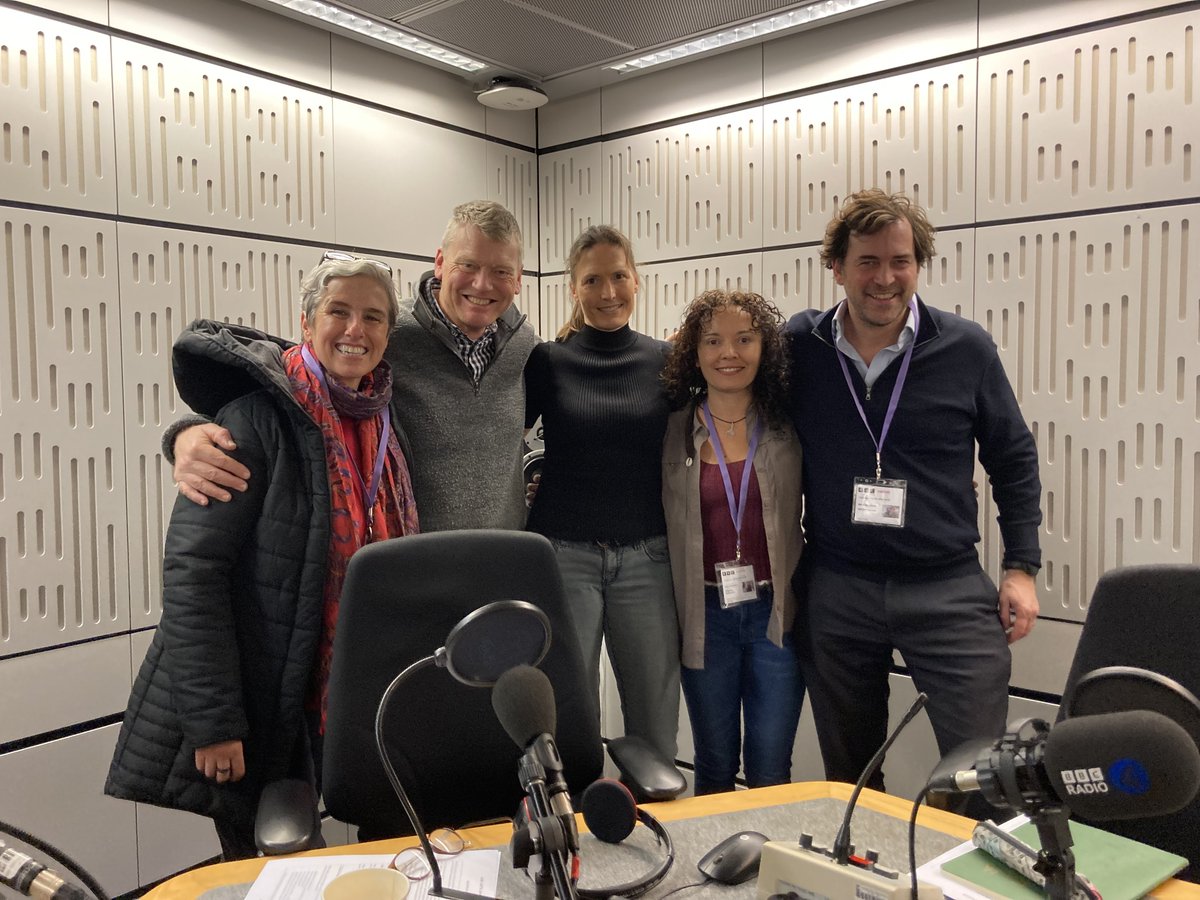Global Canopy (@globalcanopy) on Twitter photo 🎧Tune in at 12 pm this Friday, 6 December, to <a href="/BBCRareEarth/">BBC Rare Earth</a> to hear @NikiMardas, our executive director, talk to <a href="/tomheapmedia/">Tom Heap</a> & <a href="/helenczerski/">Helen Czerski</a> about #deforestation in the Amazon.
🌳Also on the show the amazing environmentalists <a href="/MediciPatricia/">Patricia Medici</a> & Angela Moldonado.
<a href="/BBCRadio4/">BBC Radio 4</a> 🎧Tune in at 12 pm this Friday, 6 December, to <a href="/BBCRareEarth/">BBC Rare Earth</a> to hear @NikiMardas, our executive director, talk to <a href="/tomheapmedia/">Tom Heap</a> & <a href="/helenczerski/">Helen Czerski</a> about #deforestation in the Amazon.
🌳Also on the show the amazing environmentalists <a href="/MediciPatricia/">Patricia Medici</a> & Angela Moldonado.
<a href="/BBCRadio4/">BBC Radio 4</a>