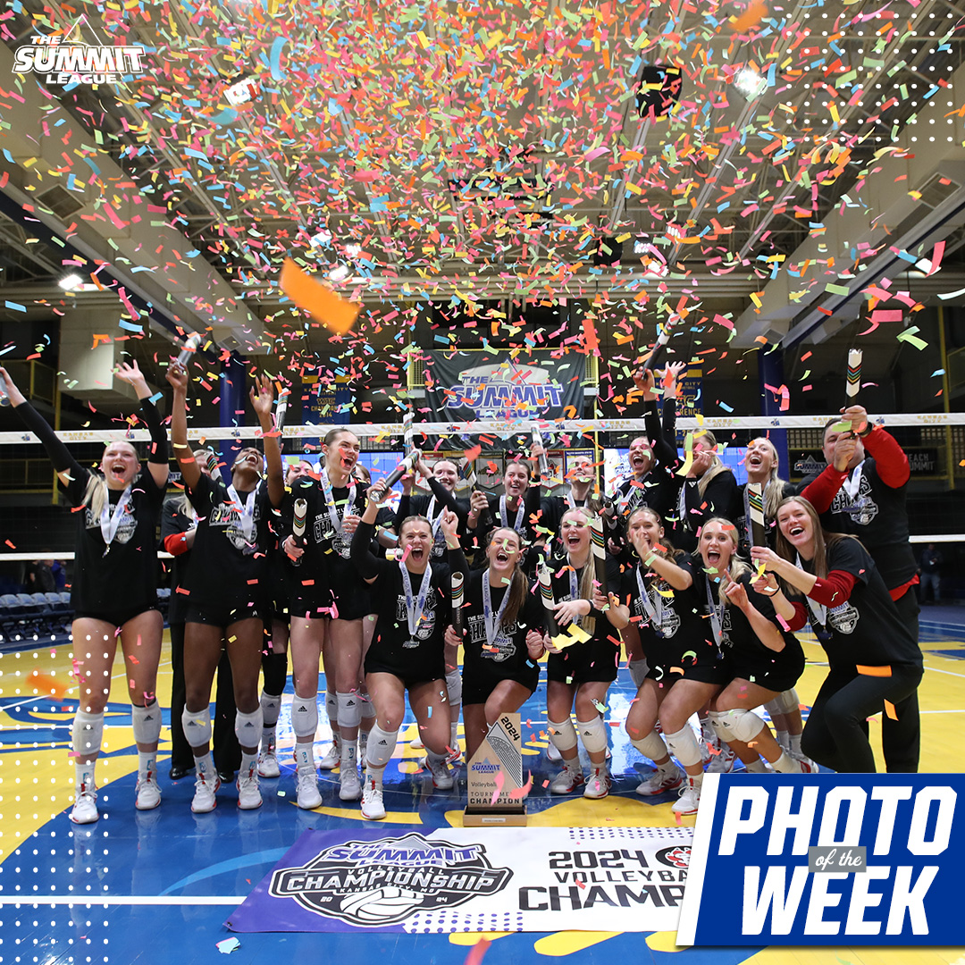 The Summit League (@thesummitleague) on Twitter photo Who else for the ๐๐๐๐๐ ๐๐
๐๐๐ ๐๐๐๐๐ธ winner ๐๐คญ
#ReachTheSummit x #SummitVB x <a href="/SDCoyotesVB/">South Dakota Volleyball</a> Who else for the ๐๐๐๐๐ ๐๐
๐๐๐ ๐๐๐๐๐ธ winner ๐๐คญ
#ReachTheSummit x #SummitVB x <a href="/SDCoyotesVB/">South Dakota Volleyball</a>