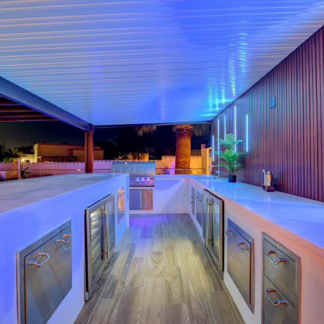 GTOaluminumUSA's tweet image. Endless possibilities await! 

With a variety of colors and textures to choose from, aluminum cladding can be customized to suit your style, whether you’re looking for bold contrasts or subtle elegance. 

#ColorAndTexture #AluminumCladding #ExteriorDesign #GTOAluminum