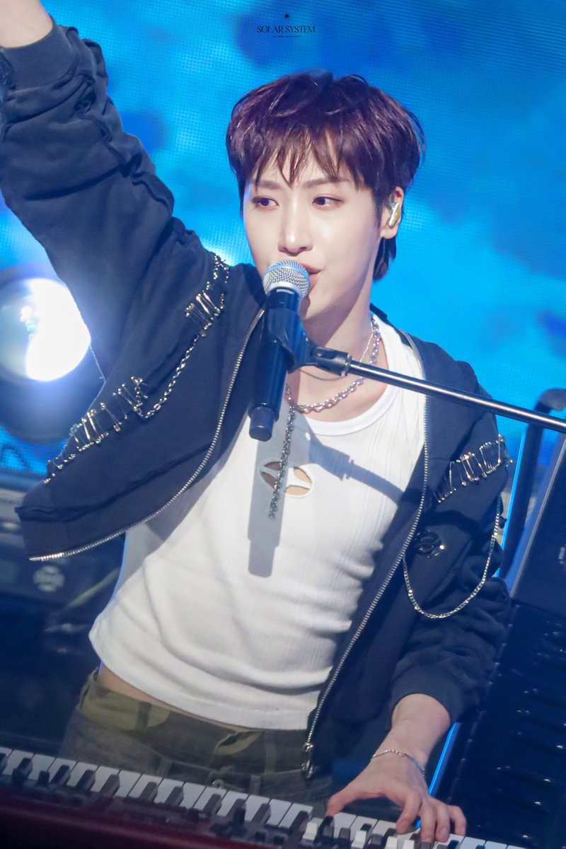 241130 'O! NEW E!volution IV’ 

#원위 #ONEWE #동명 #DongMyeong