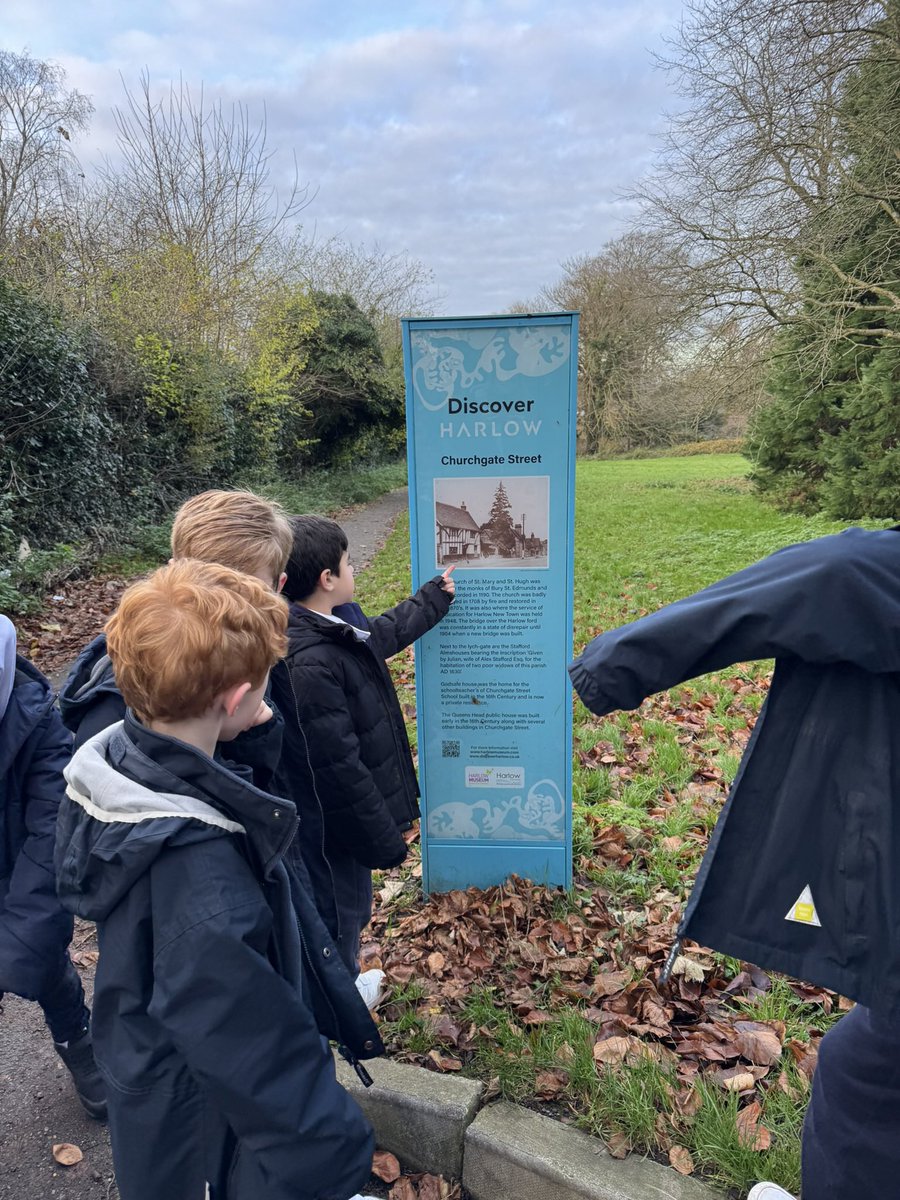 StNicksLower's tweet photo. Year 3 had the best enrichment day yesterday. The Urban explorers went for a walk around Churchgate street and explored the history of their local community. They compared the new and old buildings and sketched the old Tudor style buildings. #StNicksLower #SaintNicksDiscovery https://t.co/Z9SKCRooCi