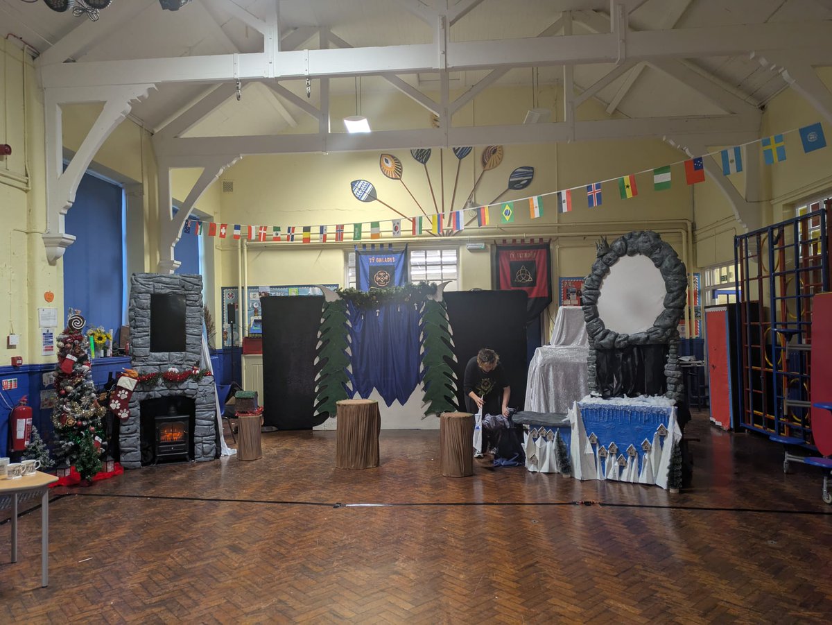 PuppetSoup (@puppetsoup) on Twitter photo Day 6 of our brand new Christmas show called The Yuletide Dragon. Today we are performing at <a href="/stgwladys/">St Gwladys Bargoed</a>
<a href="/NOutNAllan/">NightOut-NosonAllan</a> <a href="/CaerphillyCBC/">CaerphillyCBC</a> <a href="/CCBCarts/">Caerphilly Arts Development</a> <a href="/christi42259418/">Christine Smith</a> Day 6 of our brand new Christmas show called The Yuletide Dragon. Today we are performing at <a href="/stgwladys/">St Gwladys Bargoed</a>
<a href="/NOutNAllan/">NightOut-NosonAllan</a> <a href="/CaerphillyCBC/">CaerphillyCBC</a> <a href="/CCBCarts/">Caerphilly Arts Development</a> <a href="/christi42259418/">Christine Smith</a>