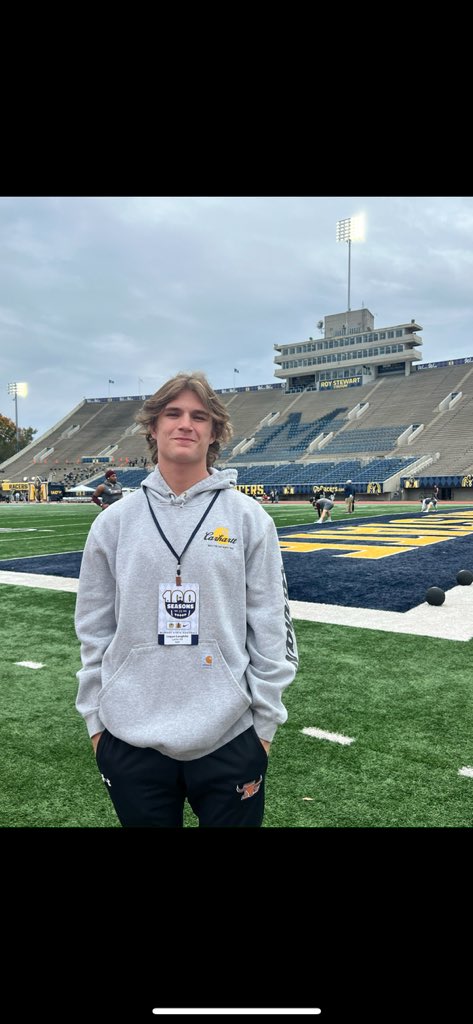 After a great conversation with <a href="/T_Zielenske5/">Tyler Zielenske</a> I am blessed and honored to receive a PWO from <a href="/racersfootball/">Murray State Football</a>