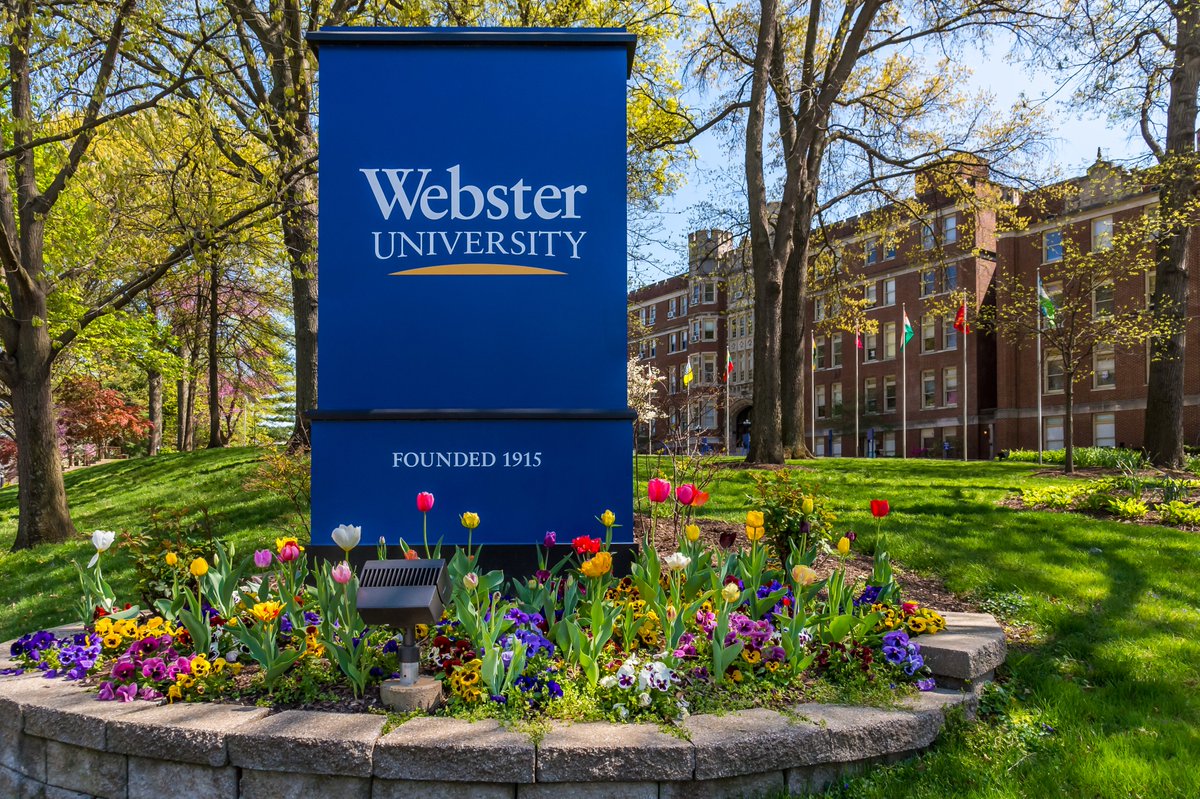 Dafanstudylink_'s tweet photo. Webster University, USA has released a break-down of how much you will need to study at their great university in Summer 2025

 Open thread🔽🔽🔽
[Japa Naira #FreeDeleFarotimiNow EFCC] https://t.co/ytvfASvc6u