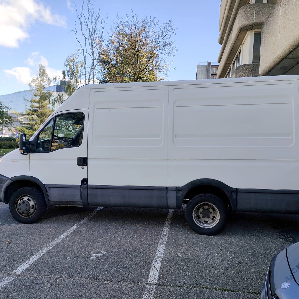 archives_94 tweet media