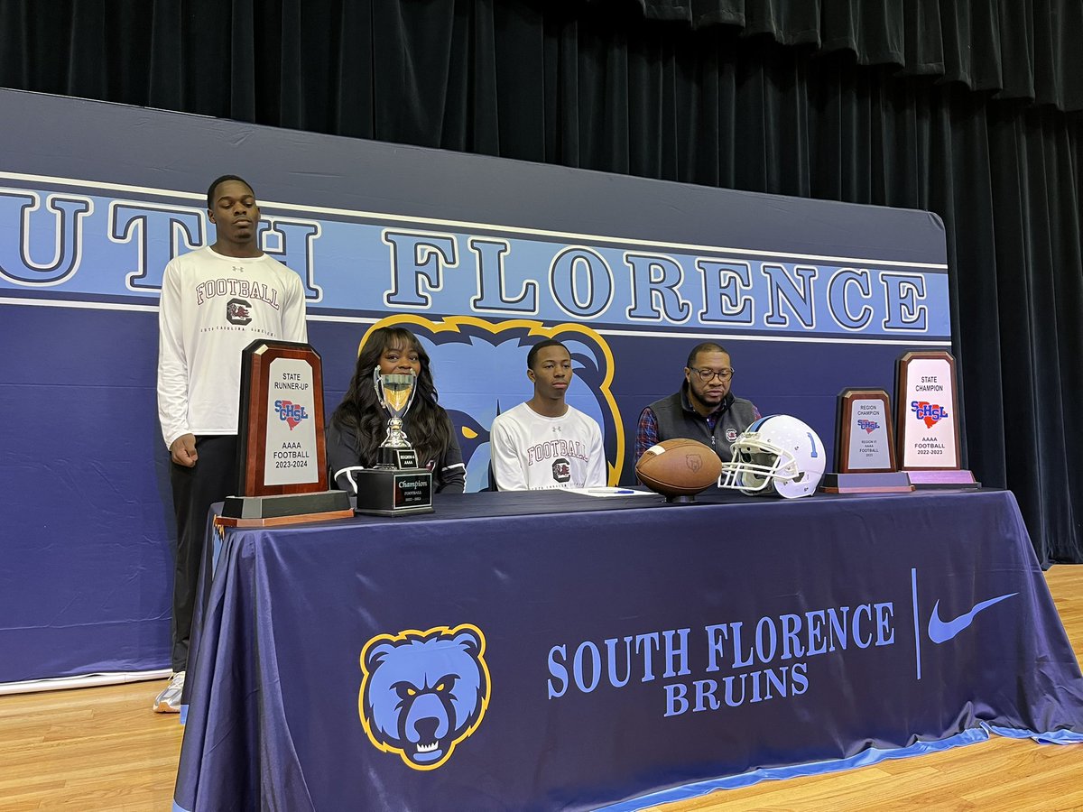 Pup is a Gamecock!!

<a href="/SFBruinFootball/">South Florence Football</a> standout <a href="/Jaydensellers17/">Jayden “PUPPY” sellers</a> has officially 🖊️ with <a href="/GamecockFB/">South Carolina Football</a> 

He’ll join his brother <a href="/LanorriSellers/">LaNorris Sellers</a> in Columbia. 
<a href="/sfhathletics/">South Florence High Athletics</a>