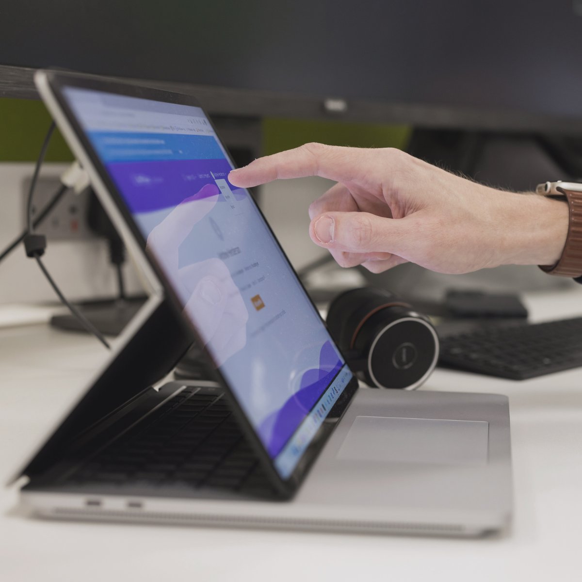 With Microsoft’s unmatched investment in new technology, an understanding of how to maximise the value in your Microsoft estate is essential for a secure and productive workforce.

We make Microsoft 365 adoption easier for your organisation. Here's how ⬇️
eu1.hubs.ly/H0f8S1D0