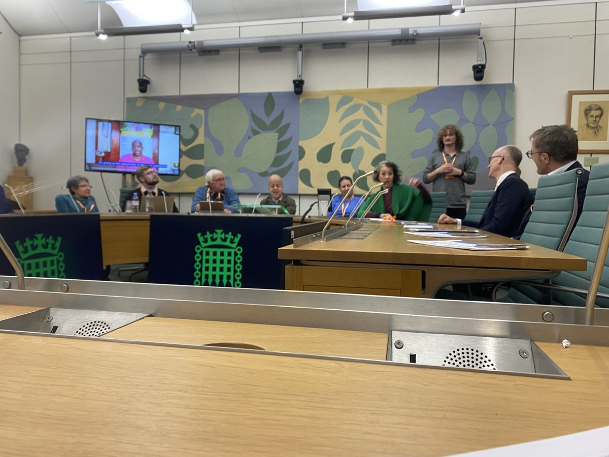 Deaf Child Worldwide (@deafchildww) on Twitter photo To celebrate #IDPWD, our team members Louise Saunders and Isla Harrison attended an event at UK Parliament with Bond and <a href="/FCDOGovUK/">Foreign, Commonwealth & Development Office</a>. The event focused on leadership and inclusion in disability rights. #InternationalDayOfPersonsWithDisabilities To celebrate #IDPWD, our team members Louise Saunders and Isla Harrison attended an event at UK Parliament with Bond and <a href="/FCDOGovUK/">Foreign, Commonwealth & Development Office</a>. The event focused on leadership and inclusion in disability rights. #InternationalDayOfPersonsWithDisabilities