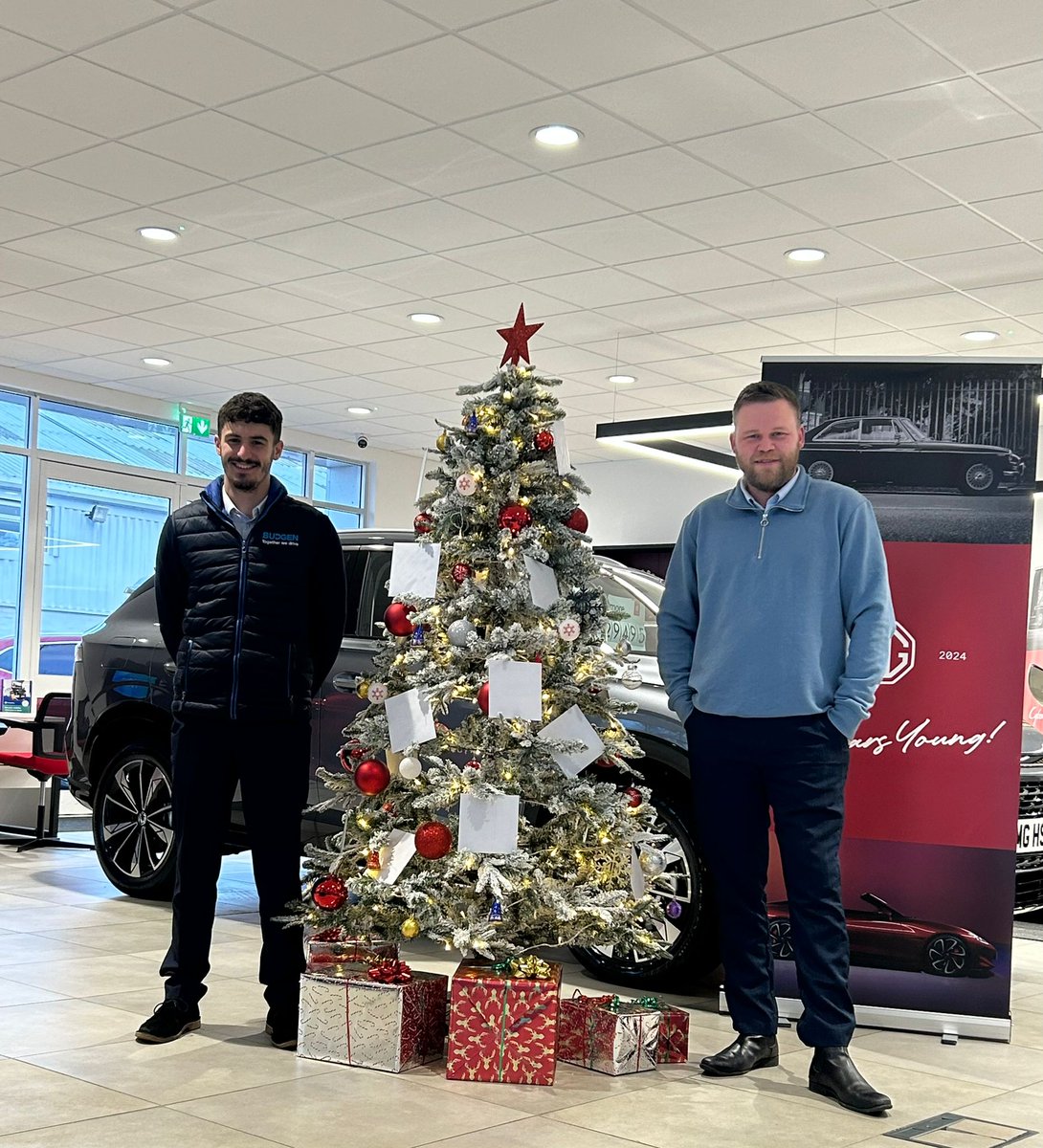 Santa made an early stop at MG Shrewsbury. 🎅

This December, every used car comes with a little extra magic – pick a surprise gift from our Christmas tree 🎄 🎁With loads of amazing prizes up for grabs, you won’t want to miss out!

Call us on 01743 445611 today.

#Budgen