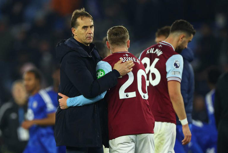 COYIronscom's tweet photo. There is a concern about the relationships that the manager has with certain players with a couple of high profile disagreements.
Against Arsenal, Bowen had to step in and said that Todibo was being disrespectful towards Lopetegui, which defused the situation.

[@ExWHUEmployee] https://t.co/GZH1y3pYou