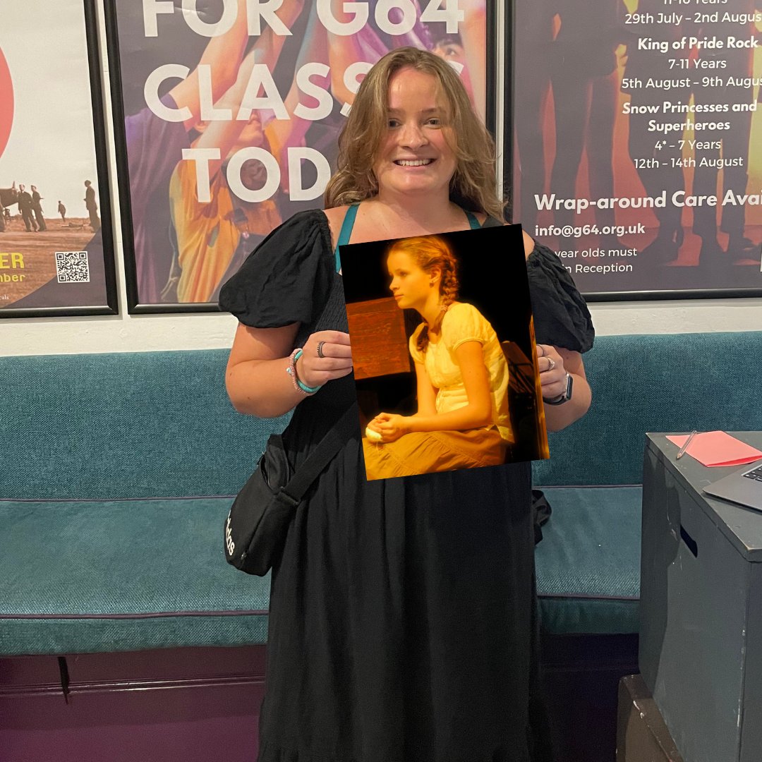 ✨️ ALUMNI ✨️

Rosa is now a director herself, and directed her first show here at Group 64 and had her first ever job with us! Her first show with us was The Rhyme of the Ancient Mariner. 

If you see one of Rosa's shows near you definitely get yourself some tickets 🎟️