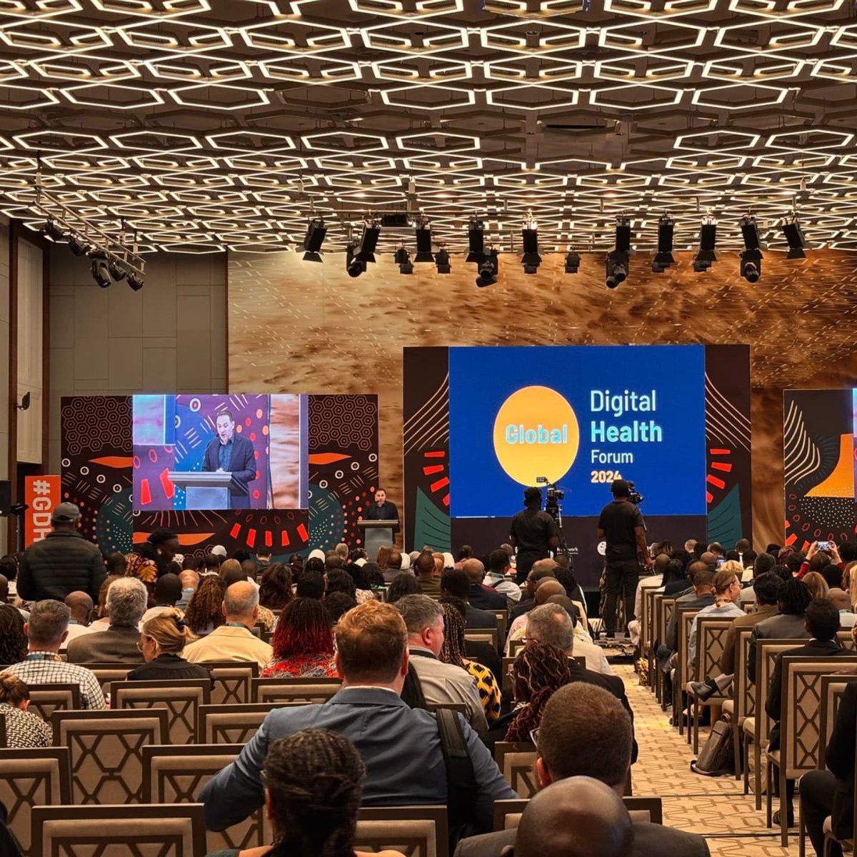 DotohHealth's tweet image. #DAY1
DOTOH Health is thrilled to join #GDHF2024 in Nairobi! Connecting with innovators to advance equitable healthcare access across Africa. 🩺
#GlobalDigitalHealthForum #DigitalHealth #DOTOHHealth