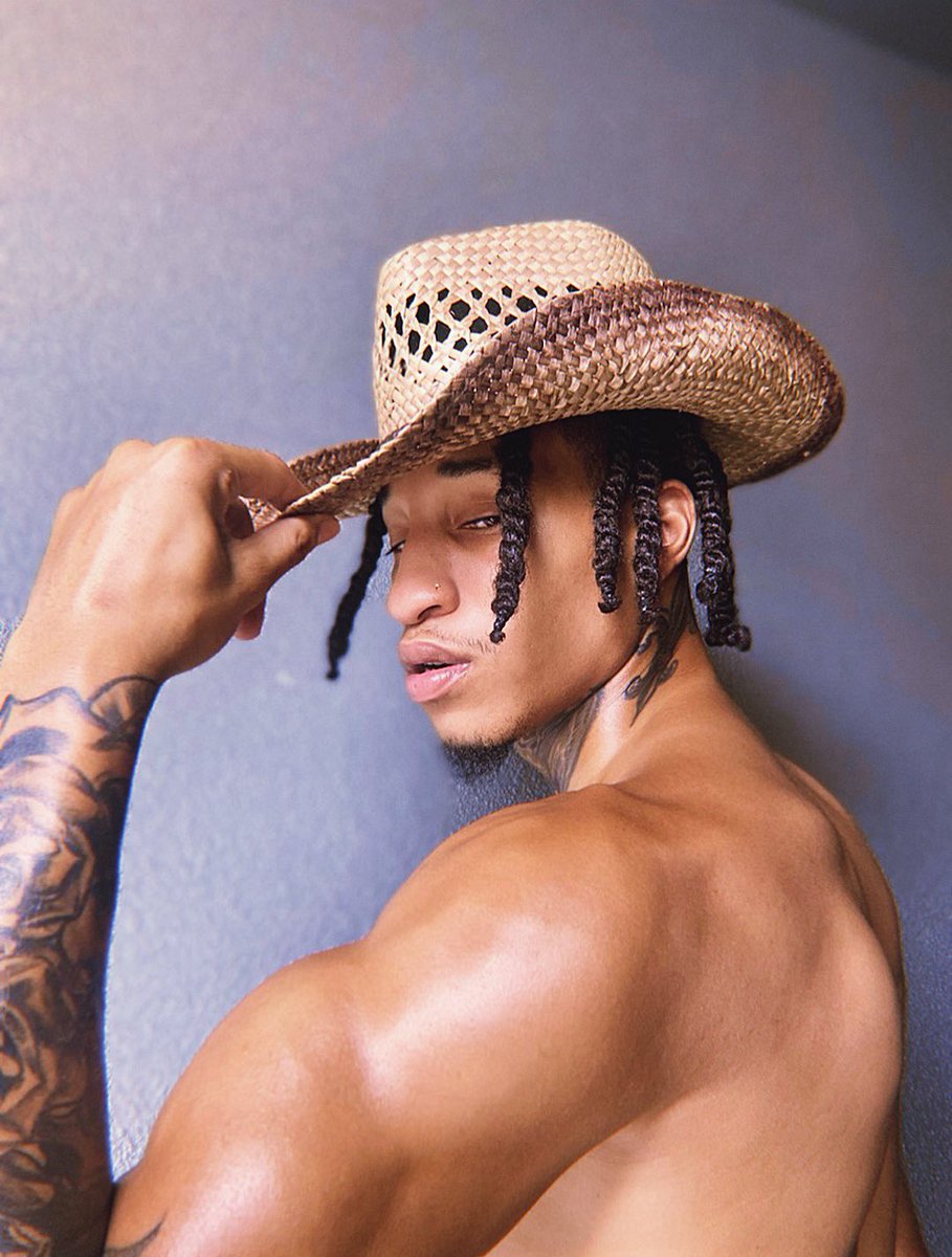 papokeanu's tweet photo. Kasanova🤠 https://t.co/8Y9eUcwCUy