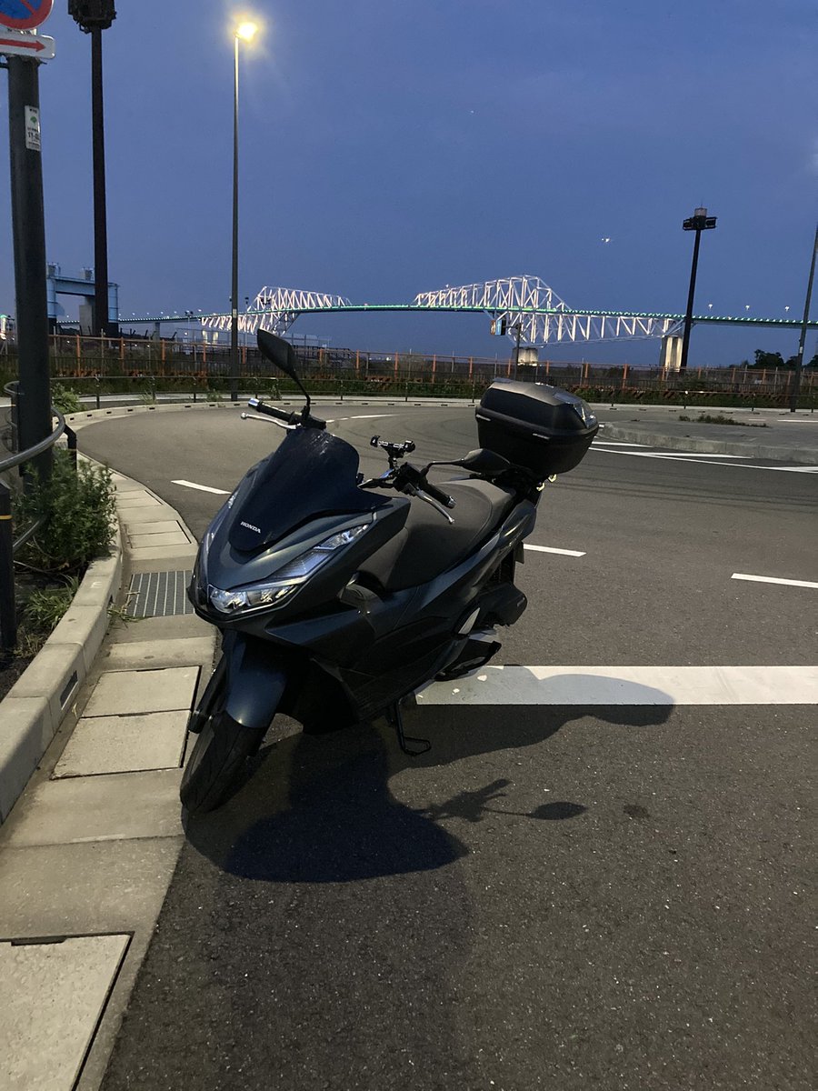 茶口天🐯PCX160乗ってます🛵 tweet media