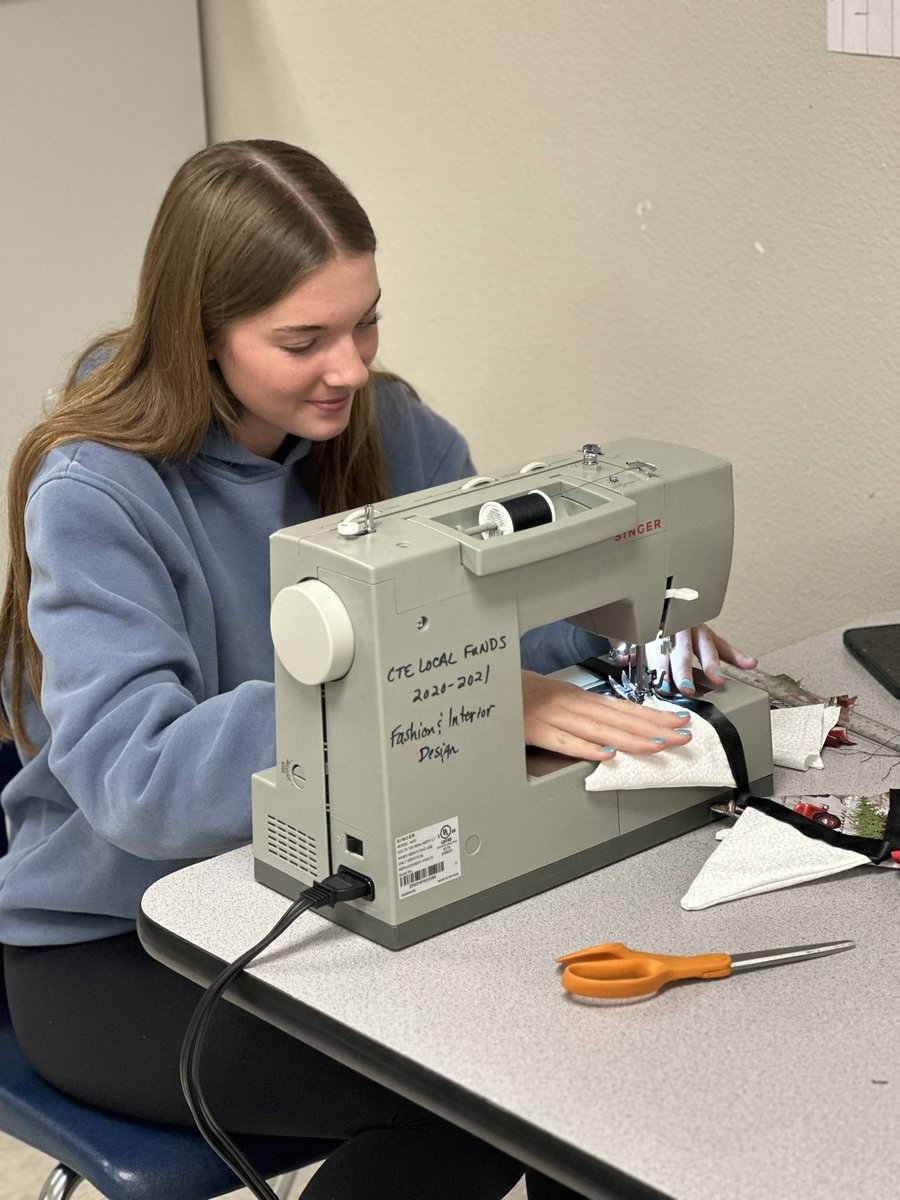 Rogers Public Schools Launch tweet media