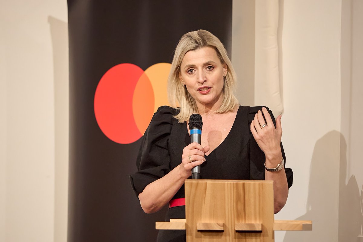 oleinik_yulia's tweet photo. With special thanks to 🇺🇸Ambassador @bijan, @Mastercard is now a #CESTY partner providing excellent skills building internships and first jobs to 🇺🇦 refugee youth in 🇨🇿. We launched the partnership together with youth, @Mastercard General Manager Jana Lvova & @USEmbassyPrague.
Looking forward to other private sector partners joining #CESTY to help young people chart their pathways of continued education, skills building and transition to employment.