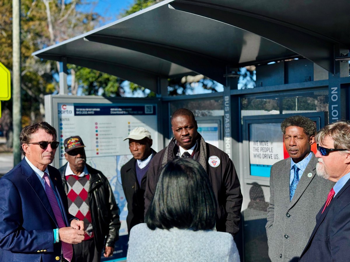 Yesterday, CARTA held a ribbon cutting for our newest shelters in front of the Military Magnet Academy in North Charleston.