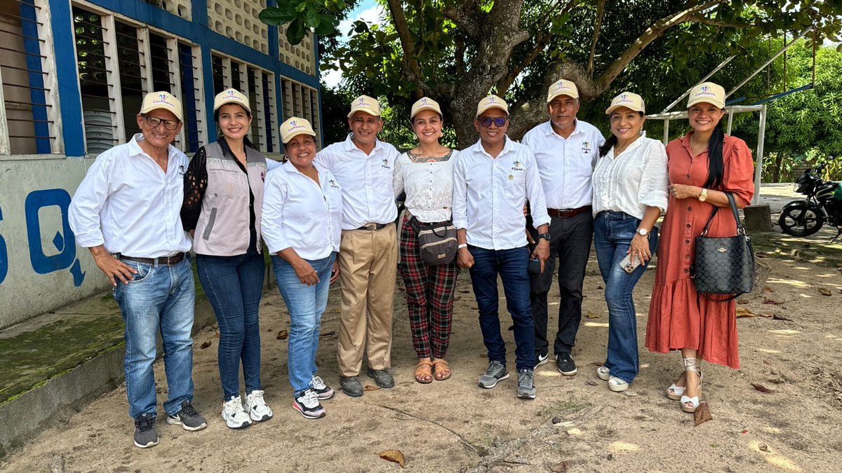 ¡Sueños hechos realidad en Barranco de Loba!
#cierrecomunitario #comunidadesprosperas