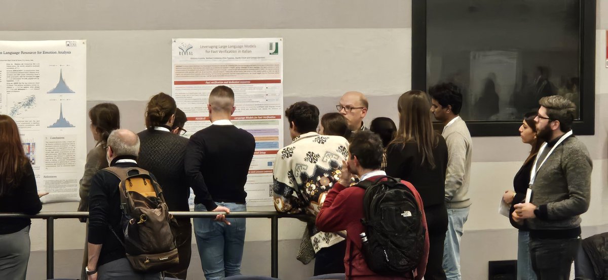 CLiC_it_conf's tweet photo. Poster Sessions &amp; Coffee Break #clicit2024 @AILC_NLP #NLProc https://t.co/3VPG1J435L