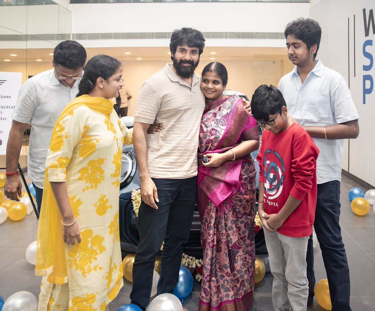 actorsk_fc's tweet photo. ✨ HBD Akka ❣️
@Siva_Kartikeyan ♾️
#Aamaran #Sk23
#Sivakarthikeyan https://t.co/6RyiNlTFkx
