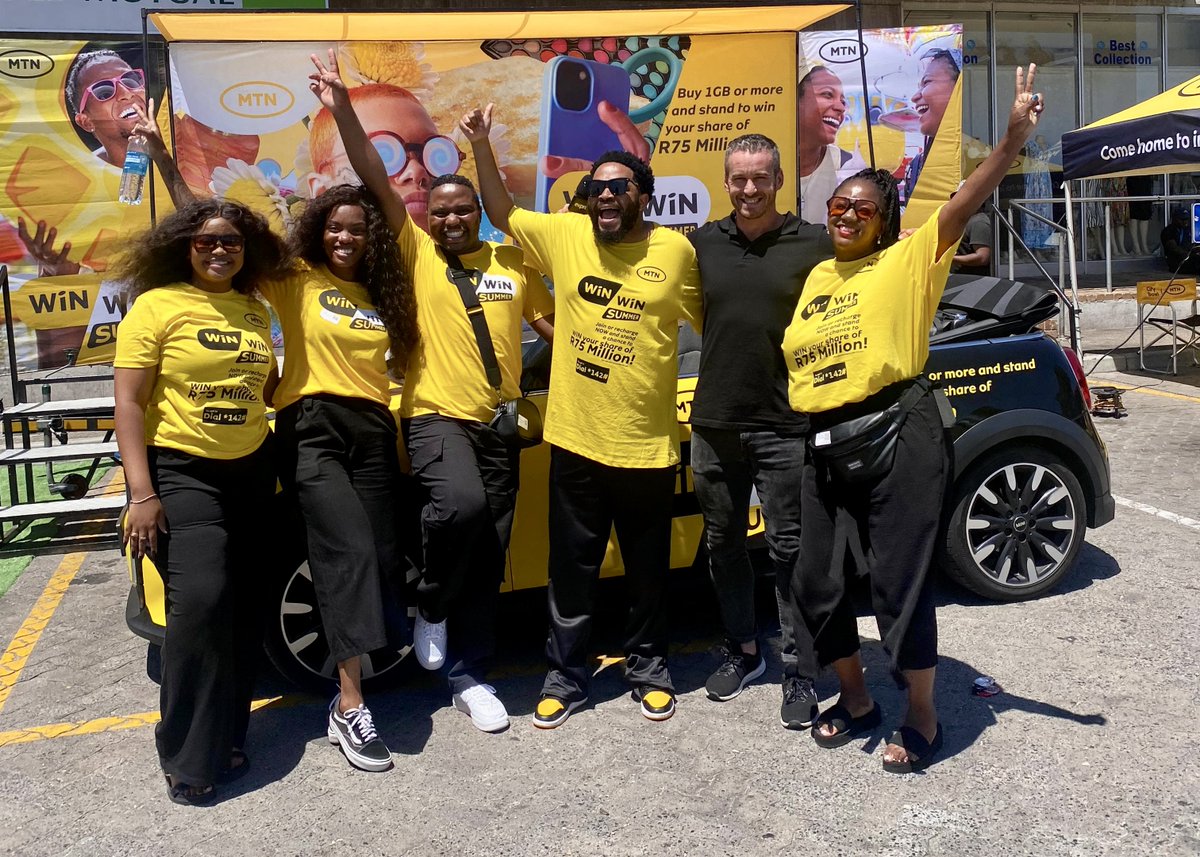 expressoshow's tweet image. You could WIN a preloaded Visa Card valued at R10,000! To enter, name 3 of the provinces @MTNza will visit during the #WinWinSummer Tour? Include #MTNSummer in your answer! Comp closes: 6 Dec. Ts&amp;amp;Cs: expressoshow.com/win-a-preloade… #ExpressoShow