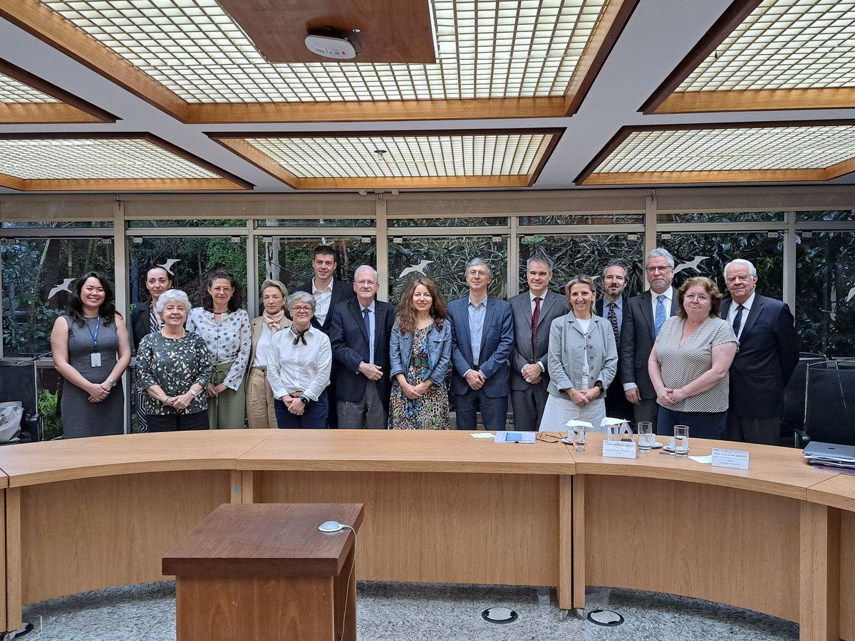 UnivParisSaclay's tweet photo. Une grande mission institutionnelle #UPSaclay au Brésil est en cours.
1ère étape : Sao Paulo & une rencontre avec @usponline partenaire stratégique ainsi que @unicampoficial @unifesp @Unesp_Oficial @AgenciaFAPESP.
➡️Favoriser la #coopération #formation #recherche #innovation. https://t.co/xIBq22Hkcq