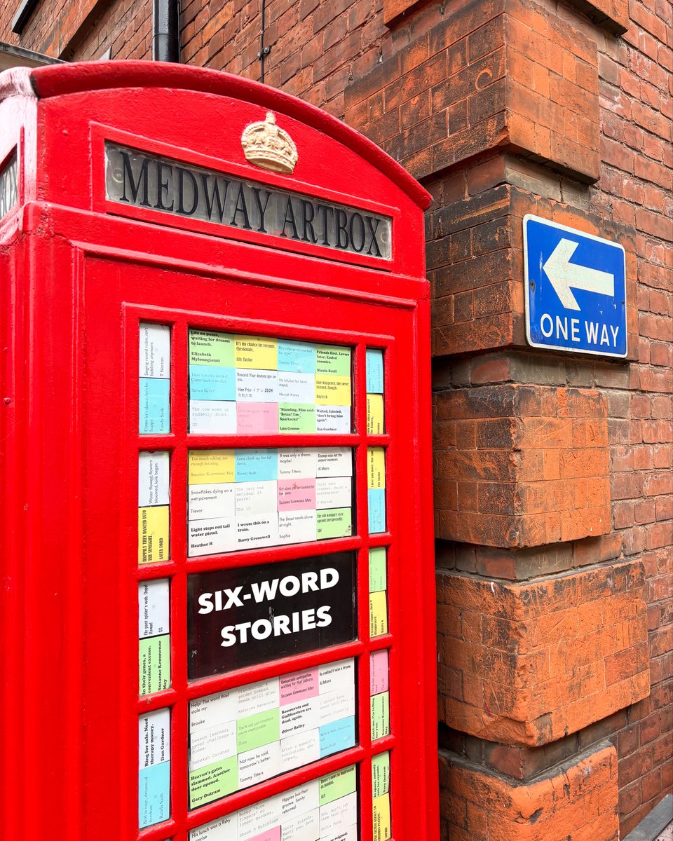 SIX-WORD STORIES is now live at MedwayArtBox. We were aiming for 168 but you excelled yourselves, as you always do, and sent in 199. TY to everyone who contributed.

On until 14 Jan

Find us on Rochester High St nxt to Café Nucleus.

#sixwordstory #creativewriting #telephonebox