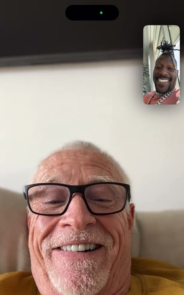 AB84's tweet photo. Great chat wit one of my favorite crackers of all time

@markmartin 

Podcast coming soon #CTESPN https://t.co/jXUukLV7ZY