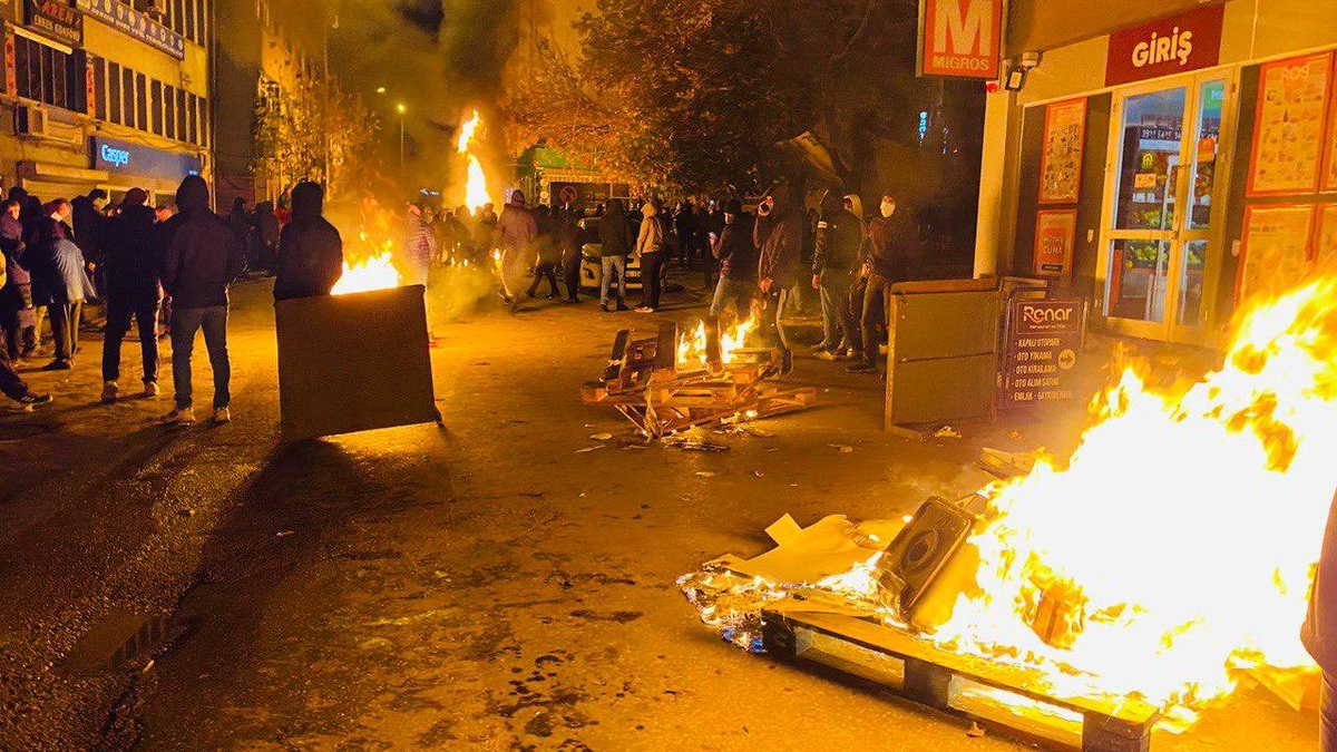 Bu fotoğrafın hesabımda kalmasını istiyorum. 
22 Kasım,Dersim.