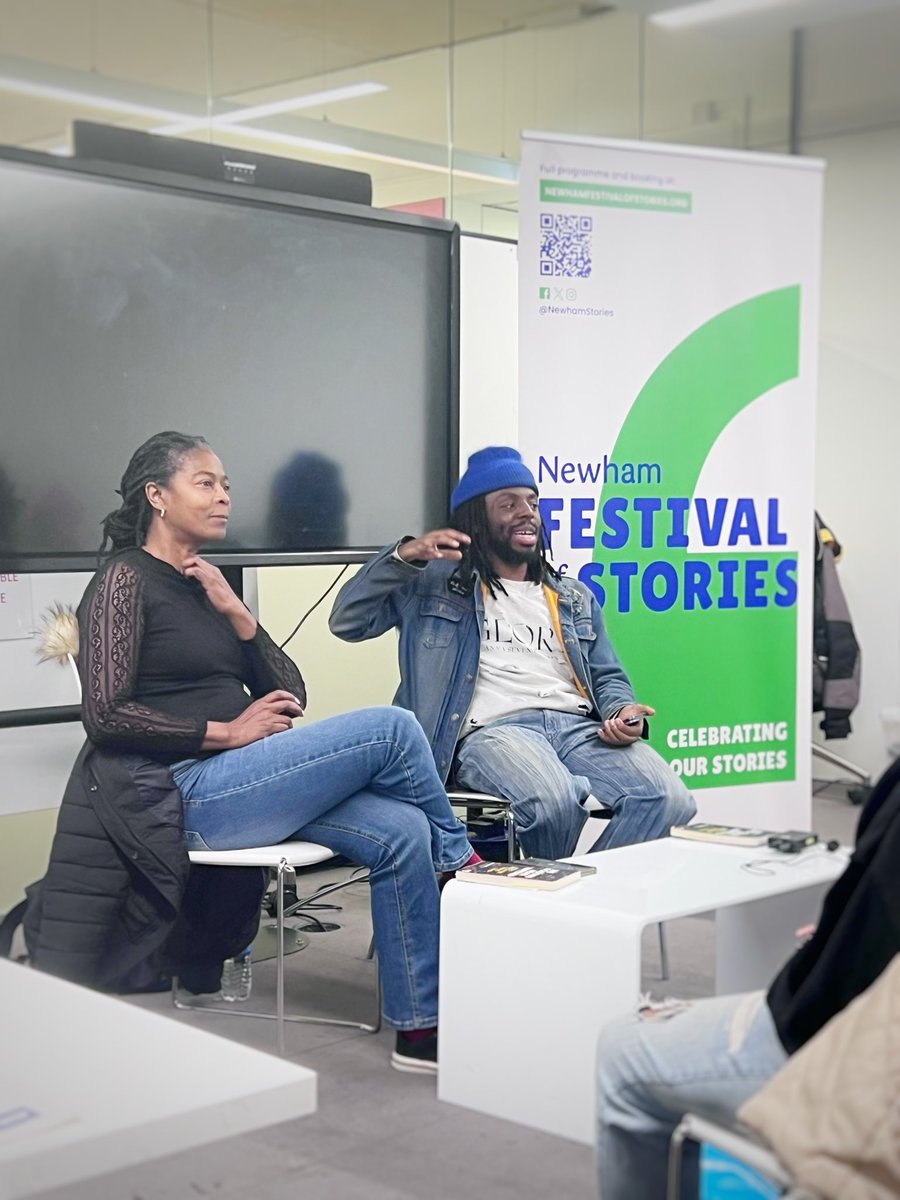 NewhamStories's tweet image. Closing out the festival with the incredible @JoyWhite2 and @Marv____ell.

Looking back at lockdown now all the social distancing signs have worn down.

@NewhamLibraries @NewhamLondon @ace__london @Discover_Story