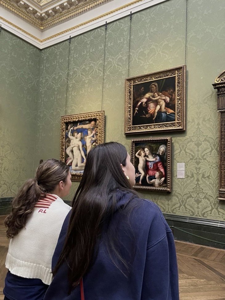 STPArtHistory's tweet photo. A very rewarding trip for the @STP_SixthForm @StPetersYork Art History classes to see the amazing #vincentvangogh @NationalGallery Poets and Lovers exhibition 🌻🖼️ https://t.co/y8uE7MsKVq