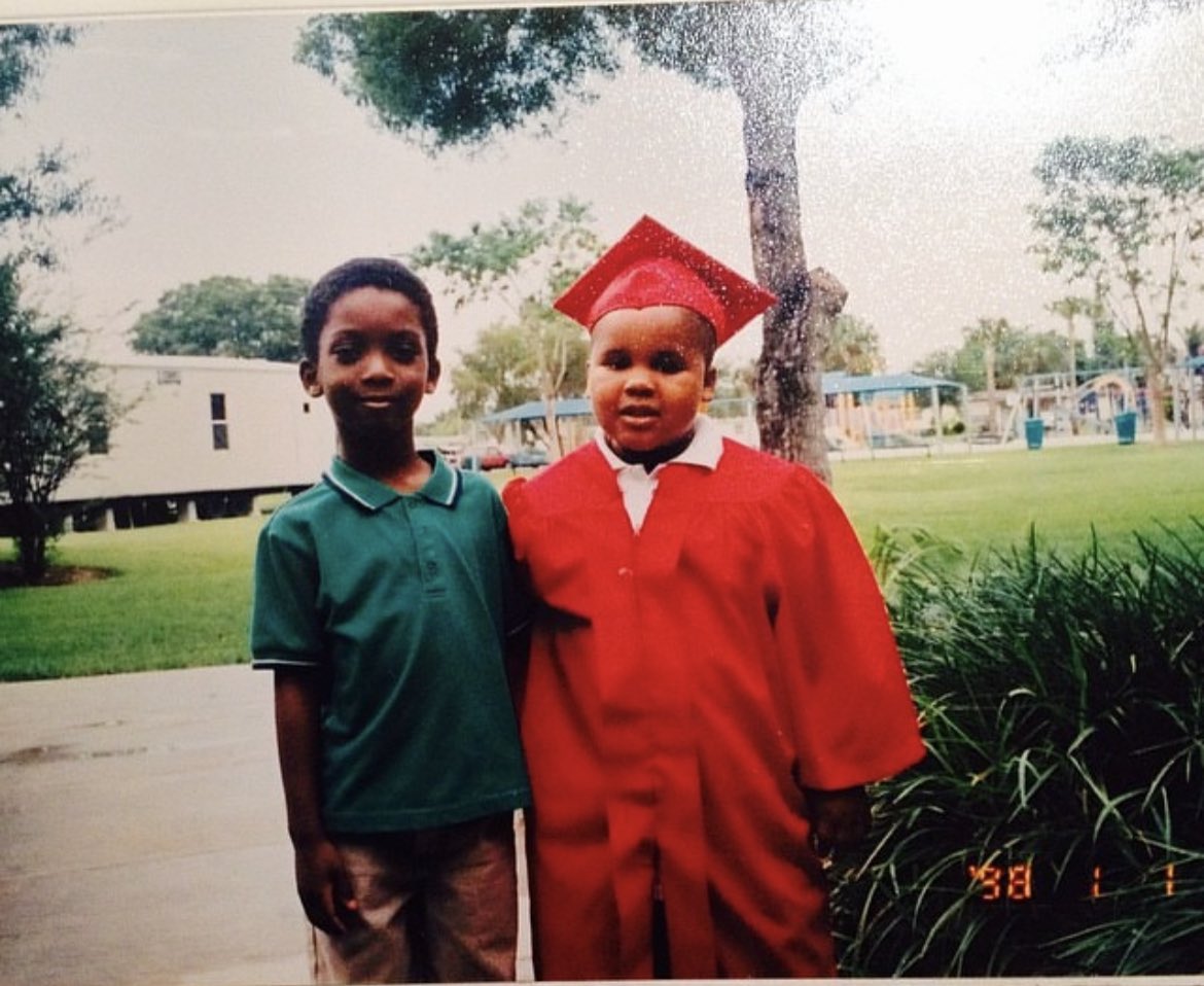 YourRAGEz's tweet image. 2003 ➡️ 2023 

20 years before &amp;amp; After 😭