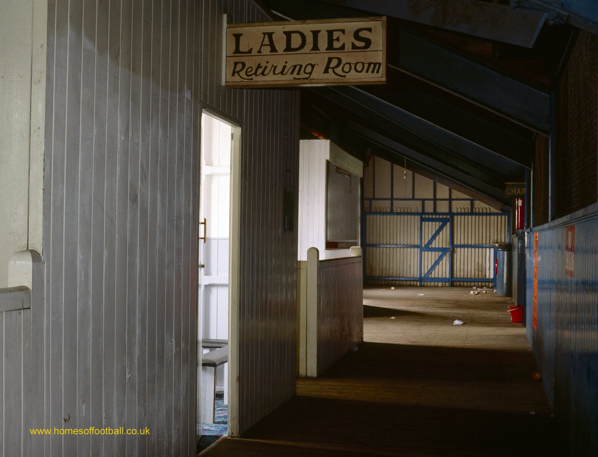My Top Football Pics

#53 BURY England "LADIES RETIRING ROOM" yr1990 

6' x 4' £1200. Stay at mine in The Lakes to pick it up youtu.be/tOHcAc3r2kw?si… The Lakes (Official Lyric Video)

Photo©stuartroyclarke/homesoffootba