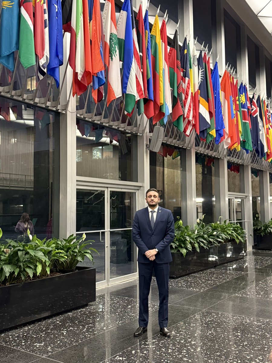 CharbelRustom's tweet photo. Engaging where decisions shape history every day, holding Lebanon in my heart, mind and voice, and speaking up for its brighter future 🇺🇸🇱🇧 https://t.co/a1qbq6LOW6