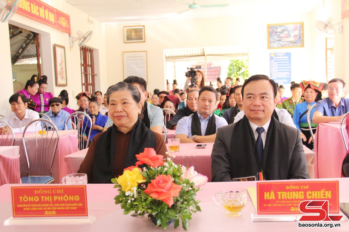 Gen Ho Chi Minh tweet media