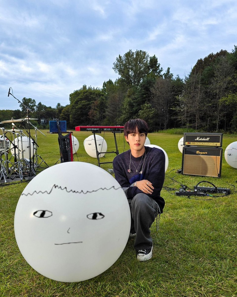 아니시발 뒤에도 다 슈가잖아 자가복제 아포칼립스 보는 기분임