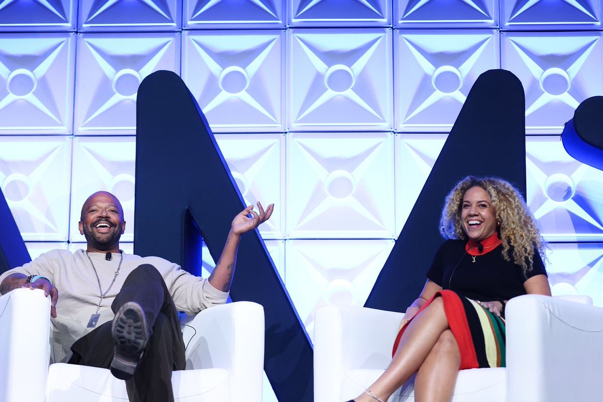 Last week at #AMAHigherEd, our SVP @KevinTyler2 interviewed <a href="/carritwigg/">Carri Twigg</a> of Culture House Media on the power of culturally productive storytelling in uncertain times—sharing insights with 1,800 higher-ed marketers. Proud to see Kevin in action! 👏📢 <a href="/AMA_Marketing/">AMA</a>