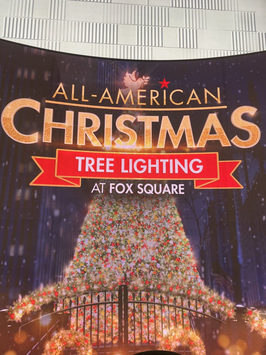 TheFive's tweet image. The All-American Christmas Tree Lighting, tonight on #TheFive