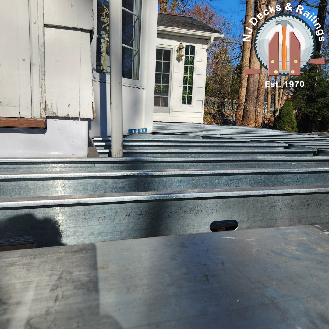 njdecks's tweet image. The foundation of every great deck starts here. Our steel framing is complete and ready to support a stunning new outdoor space. Stay tuned as we transform this into a backyard retreat. #SteelFraming  #CustomDeckDesign #NJDecksAndRailings #OutdoorLiving #NADRARocks