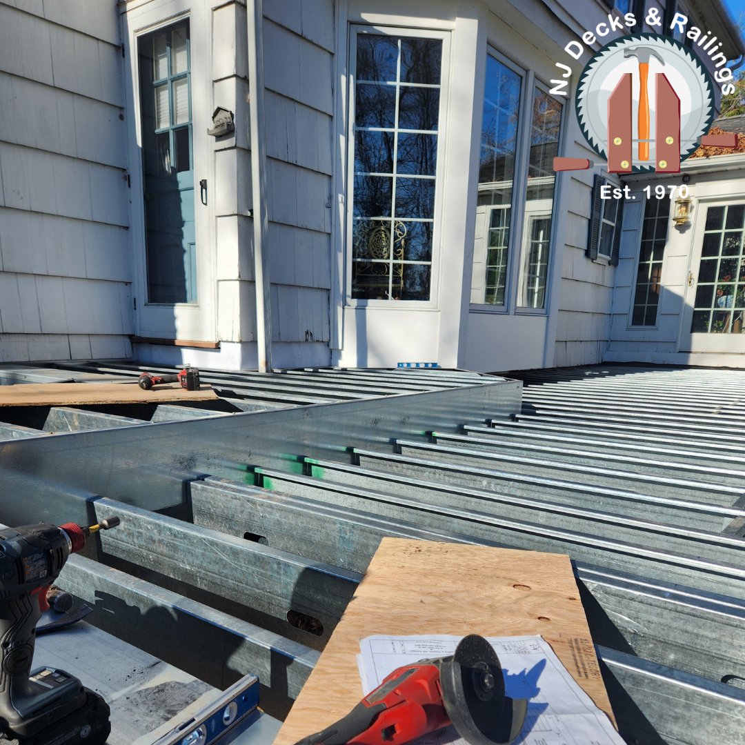 njdecks's tweet image. The foundation of every great deck starts here. Our steel framing is complete and ready to support a stunning new outdoor space. Stay tuned as we transform this into a backyard retreat. #SteelFraming  #CustomDeckDesign #NJDecksAndRailings #OutdoorLiving #NADRARocks