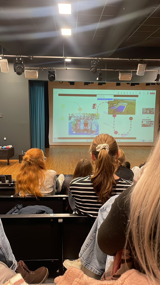 A great morning of indoor Hockey, followed by a Women in Sport workshop by Newcastle Uni. Finished the afternoon with a talk from GB Hockey player, Sarah Jones 🇬🇧 #GDSTSport