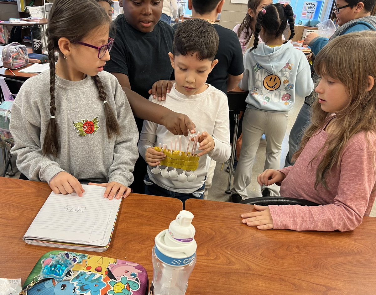 CobbVisualArts's tweet image. Congratulations @MabletonES!@CobbSchools Arts Integration Certified! Engaged learning, clear &amp;amp; intentional instruction, attendance ⬆️, behavior incidents ⬇️ &amp;amp; increased rigor!! Just another excellent day…on the day before break!?  🎉👏👏 #DoingDrivesLearning #arts4allcobb