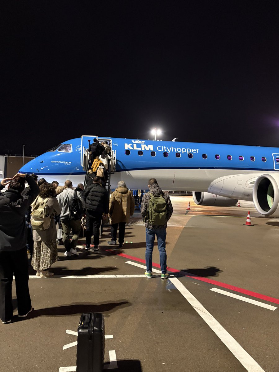 Onderweg naar onze dochter én de kerstmarkt in Zürich 🇨🇭🥂🎉