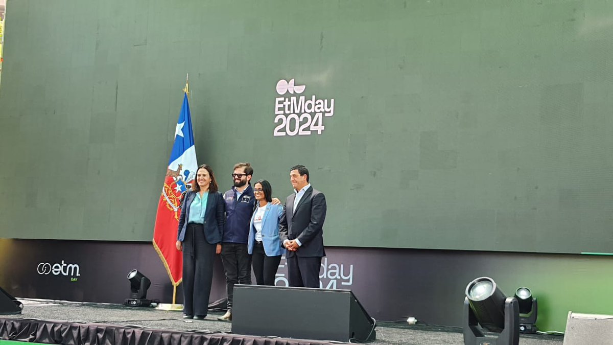 Universidad de Concepción tweet media