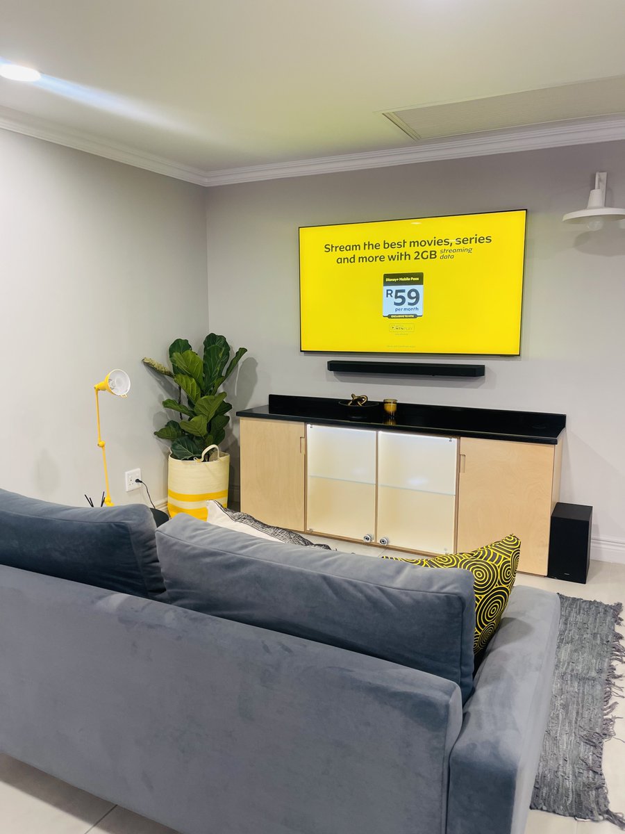 Zulu_Goku's tweet image. Ready, set, SUMMER TIME🔥! 

💸 This Saturday, head to the MTN Experience Centre (Cnr Summit &amp;amp; Rivonia Road) from 9am-3pm and snag unbeatable Black Friday deals!

Plus, explore the latest tech and stand a chance to win amazing prizes with @MTNza ! 💛

#WINWINSummer #MTNSummer