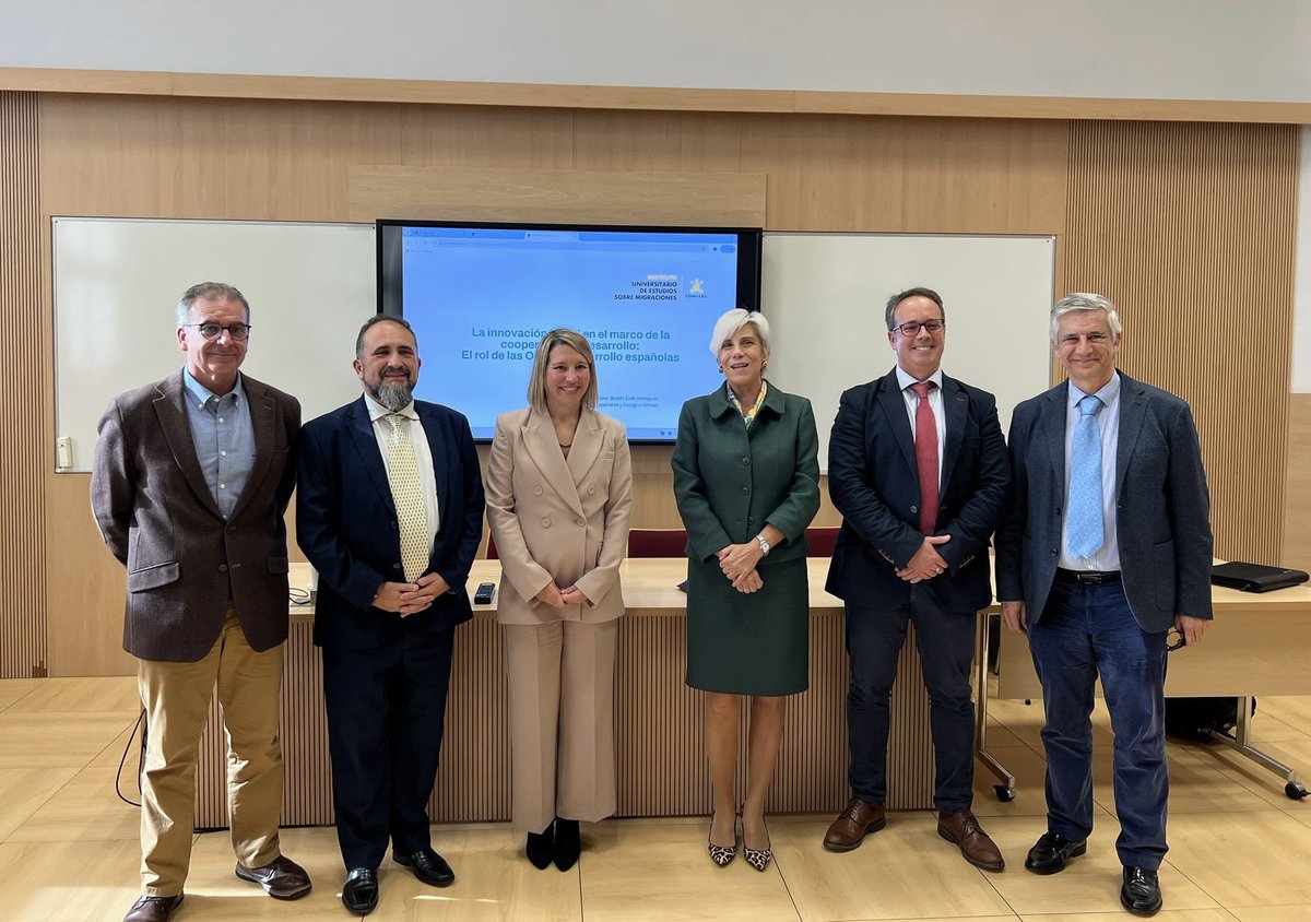 🎉 Desde RELIF felicitamos a Beatriz Delfa Rodríguez por la defensa de su tesis doctoral en la Universidad Pontificia Comillas:
“La innovación frugal en la cooperación al desarrollo: El rol de las ONG españolas”.
👏✨
#InnovaciónFrugal #CooperaciónAlDesarrollo #Comillas