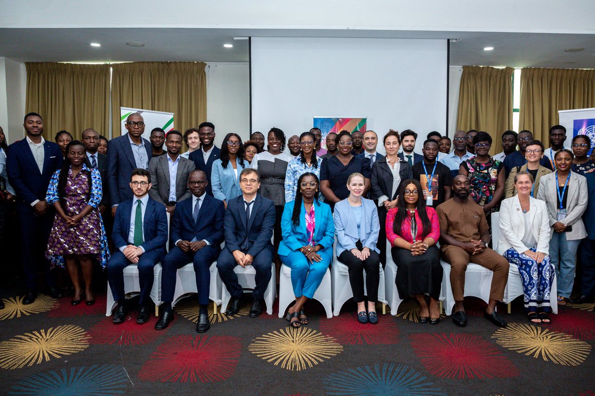 Ambassador <a href="/DanieladOrlandi/">Daniela d'Orlandi</a>, the Minister for Communications &amp; Digitalisation, Ursula Owusu-Ekuful and <a href="/UNDPGhana/">UNDP Ghana</a> launched last week the Italian Government’s Digital Flagship with Africa initiative, which focuses on supporting 4 countries in their digital transformation journeys.