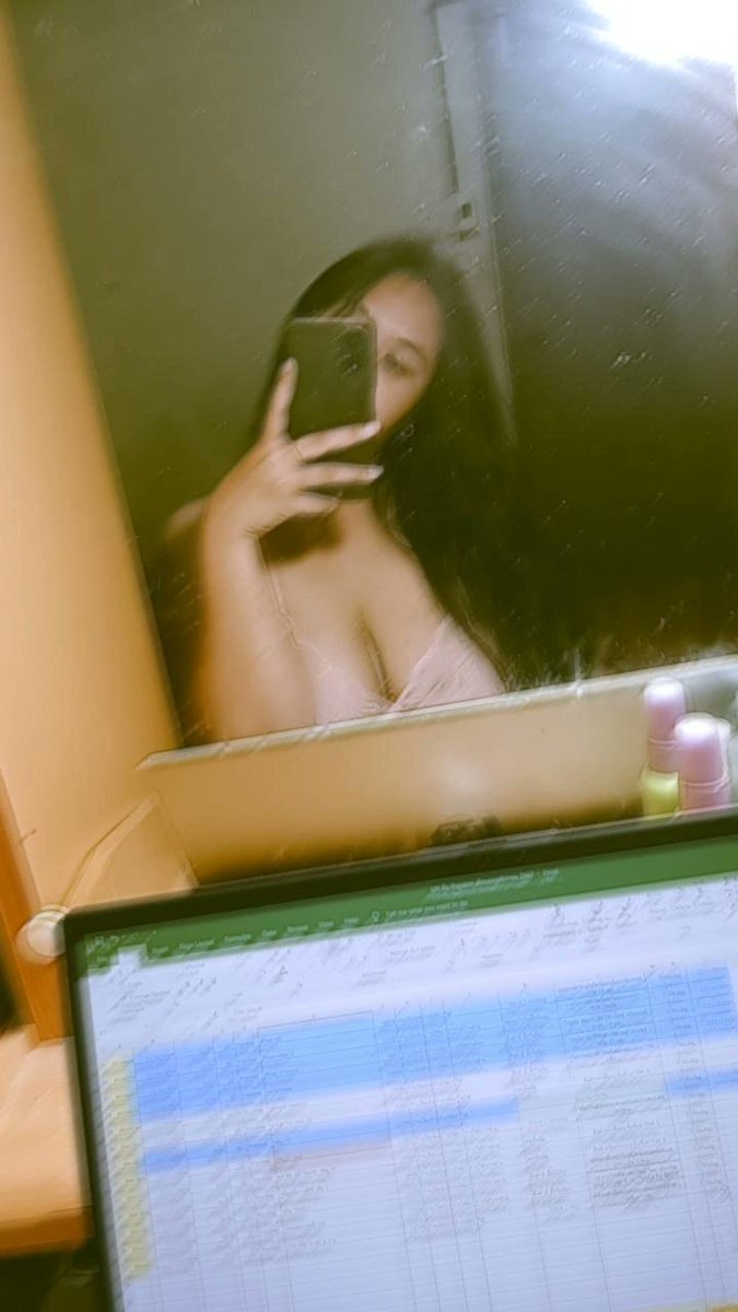 Chxnidxx's tweet photo. 💻🔥 https://t.co/mDZd9ILUxw