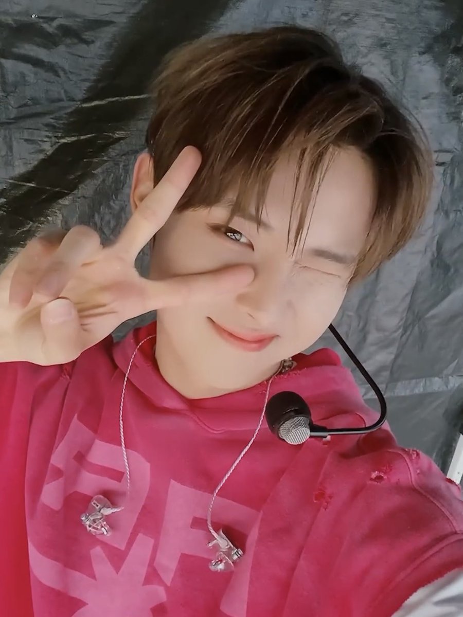 U__luv_u_'s tweet photo. 우리콩다람지살구모할까
좋은 밤 보내고 있길😍 https://t.co/YLBj3Oy8VT