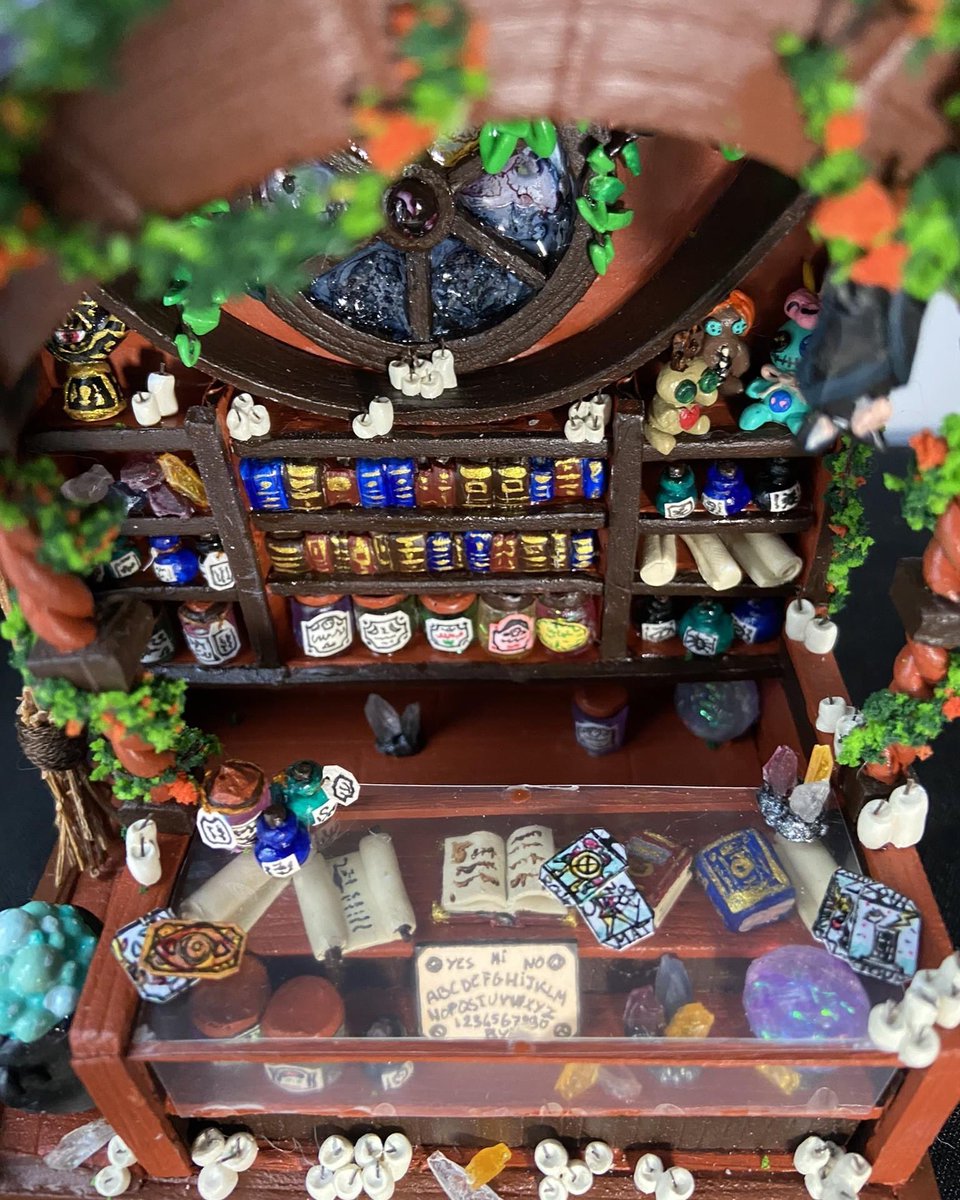 Cranibalette tweet media